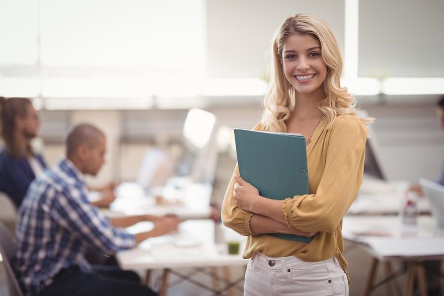 Seminare und Workshops für die Assistenz AdobeStock_157308922